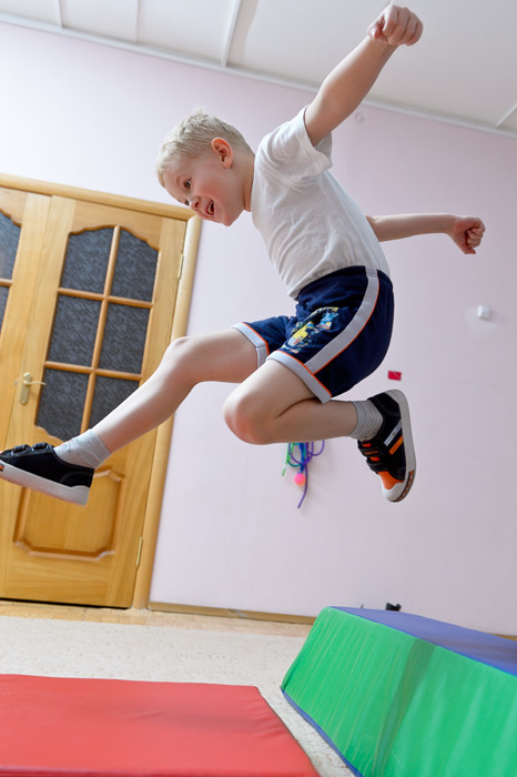 Фотосъемка детей на физкультуре - лучший способ получить динамичные фотографии детей в движении