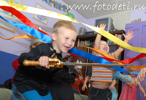 Фотографии детей на авторском сайте детского фотографа. Проведение очень весёлых детских праздников в Москве.