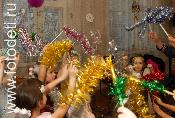 Фото детей на праздниках. Новогодний детский драйв.