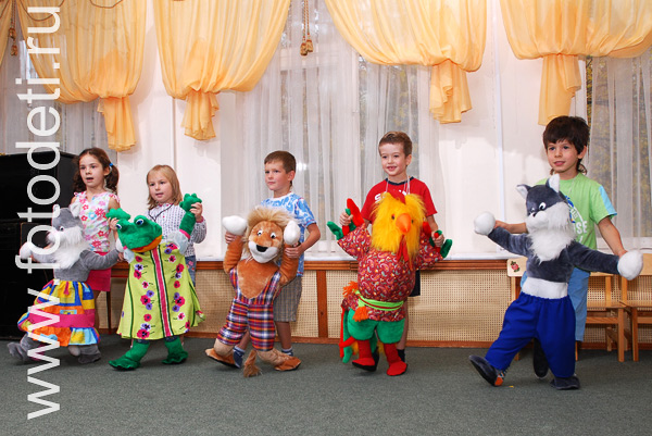Фотографии детей на авторском сайте детского фотографа. Ростовые куклы для детей.