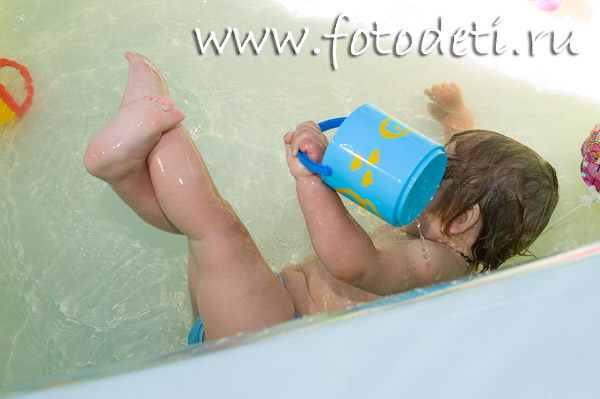 Фото Игоря Губарева: Смешное падение ребёнка во время купания.