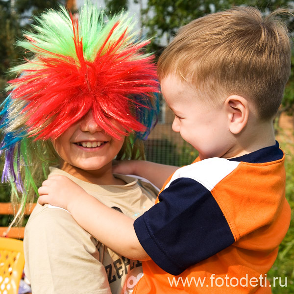Фотка прикольного малыша, на фотосайте детского фотографа и психолога Губарева Игоря: Позитивная детская прическа