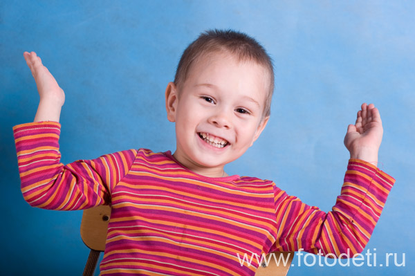 Фотография смешного ребёнка, на веб-сайте детского фотографа и психолога Губарева И.Н.: Игровой детский портрет