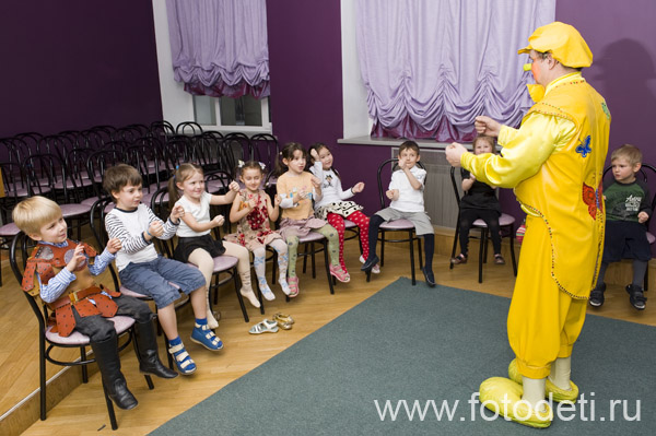 Фотографии детского праздника: Заказ клоунов в Москве