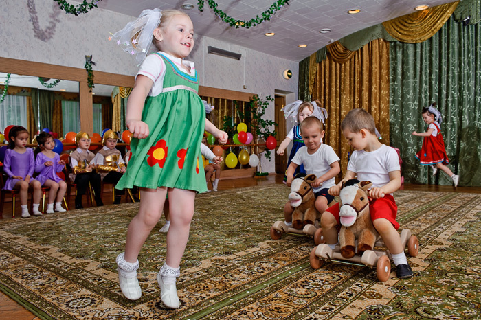 Фото Игоря Губарева: Освещение больших помещений во время фотосъёмки детских праздников.