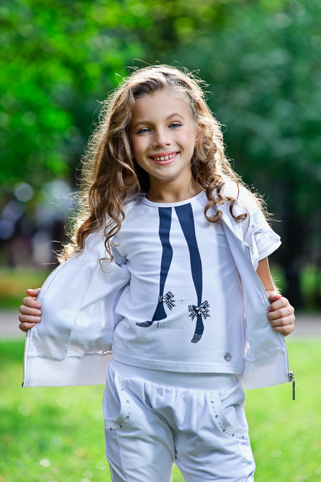 Детский фотограф Губарев Игорьпредставляет фото детейна авторском сайте.. Модная видео-фотосъёмка детей из модельных агентств для промороликов производителей одежды для детей.