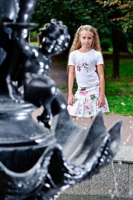 Автор сайта fotodeti.ru Игорь Губаревпредставляет фотогалереи с детьмина авторском сайте.. Фэшн фотосъёмка детей-фотомоделей для промороликов продавцов одежды для детей.