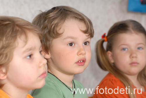 Эмоции ребёнка, на фотографиях детского фоторепортёра. Портрет маленького мальчика.