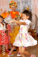 Утренник в детском саду, тематика фото «Обучение детей танцам
