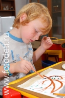 Обучение детей технике акварели, фотография из галереи «Дети рисуют