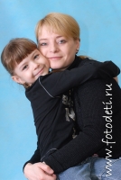 Мама с дочей, студийное фото , фотография на сайте fotodeti.ru