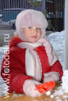 Дети со снегом, фото детей на сайте fotodeti.ru