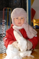 Дети любят снег, фото детей в фотобанке fotodeti.ru