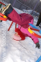 Физкультура на свежем воздухе зимой, детские фотографии из фотогалереи «Дети играют