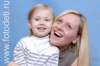 Фотогалерея, посвящённая тому, как малыш играет с мамой , фотография на сайте фотодети.ру