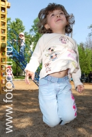 Высокий прыжок, фото детей на сайте fotodeti.ru