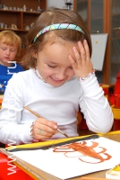Фотографии детских положительных эмоций, фотография из галереи «Дети рисуют