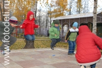 Игра со скакалкой в детском саду, фото детей на сайте fotodeti.ru