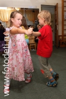 Подготовишки учатся танцевать вальс, тематика фото «Обучение детей танцам