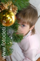 Ребёнок в ожидании Деда Мороза, новогодние фотосессии