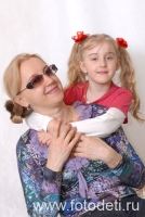 Фотография, на которой малыш общается со своей мамой , фотография на сайте фотодети.ру