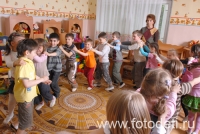 Подвижные игры для детских праздников , фото на сайте fotodeti.ru