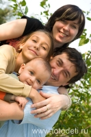 Фотосъёмка семьи на даче, фотка детского фотографа и психолога Губарева И.Н.