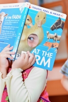 Необычные книги для детей. Как фотографировать детей, идеи на фотографиях.