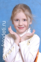 Фотосъёмка детей в детском саду, детский студийный портрет портрет
